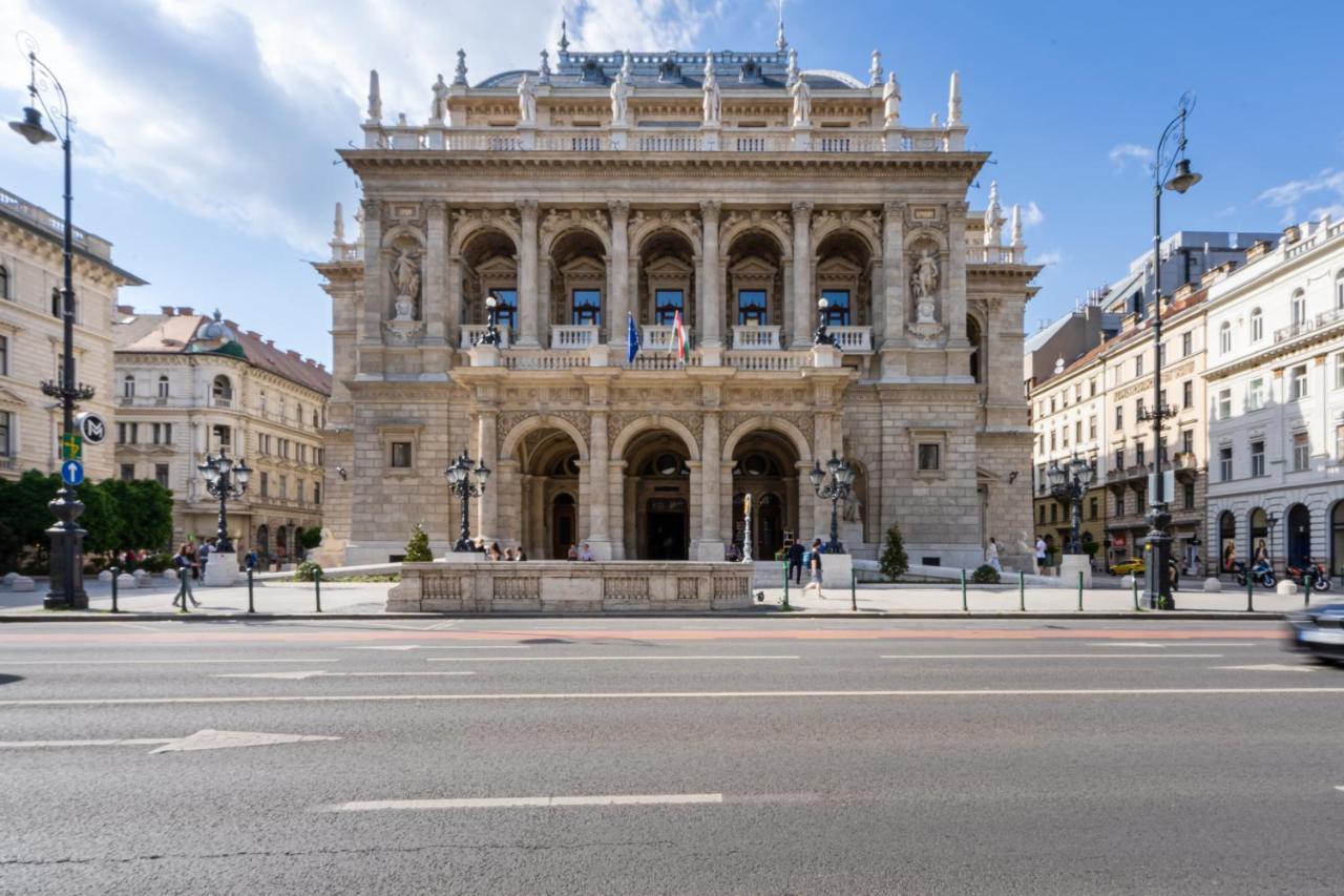 Centrum Opera Luxury Apartment With Free Garage Budapeste Exterior foto