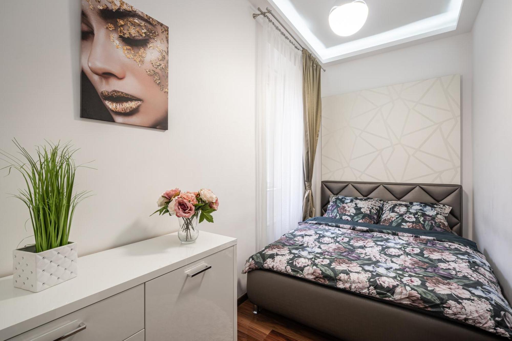 Centrum Opera Luxury Apartment With Free Garage Budapeste Exterior foto